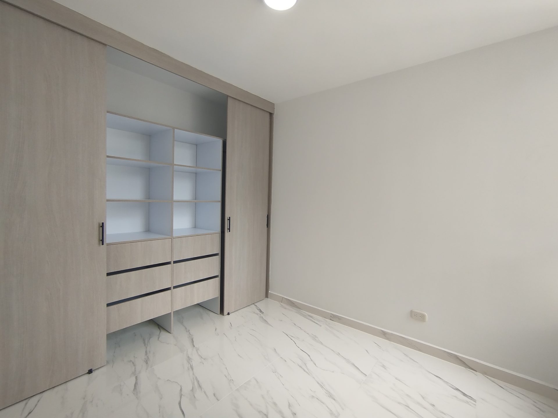 Apartamento en arriendo en Bochalema, Cali en Bochalema, Cali — foto 4 de 10