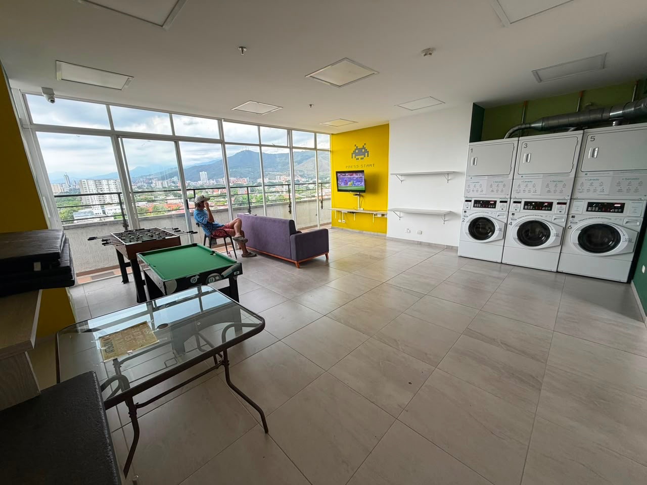 Apartaestudio en arriendo en La Flora, Cali en La Flora, Cali — foto 9 de 10