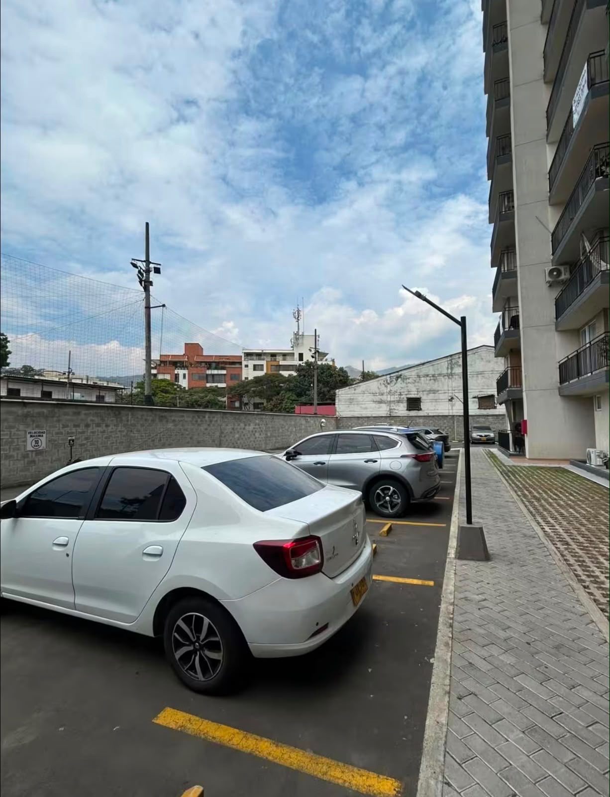 Apartaestudio en arriendo en La Flora, Cali en La Flora, Cali — foto 7 de 10