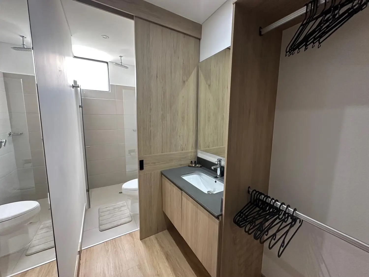 Apartamento en arriendo en Santa Teresita, Cali en Santa Teresita, Cali — foto 4 de 10