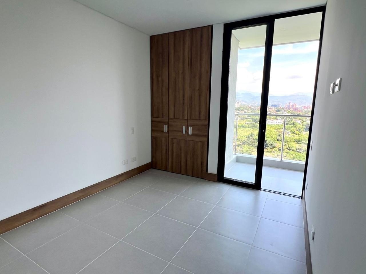 Apartamento en arriendo en Sur, Pance, Cali en Sur, Pance, Cali — foto 3 de 10