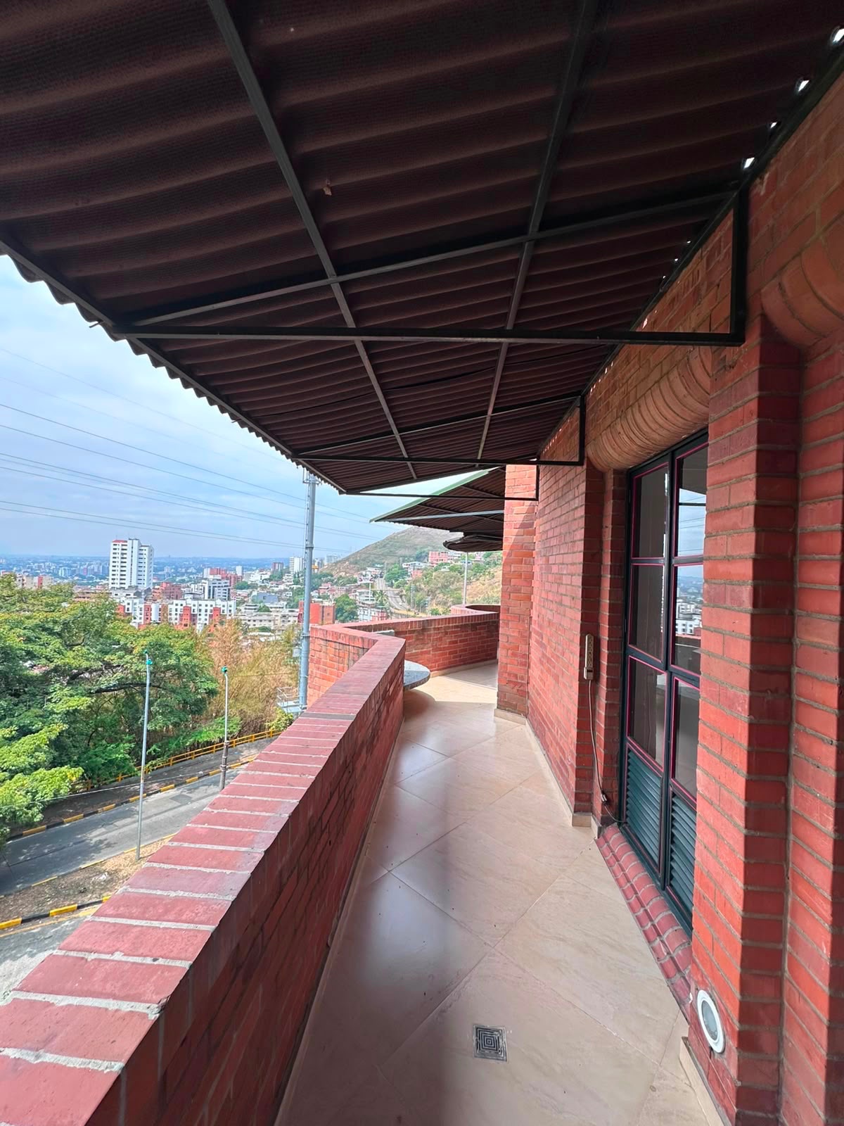 Apartamento en arriendo en Bellavista, Cali en Bellavista, Cali — foto 7 de 10