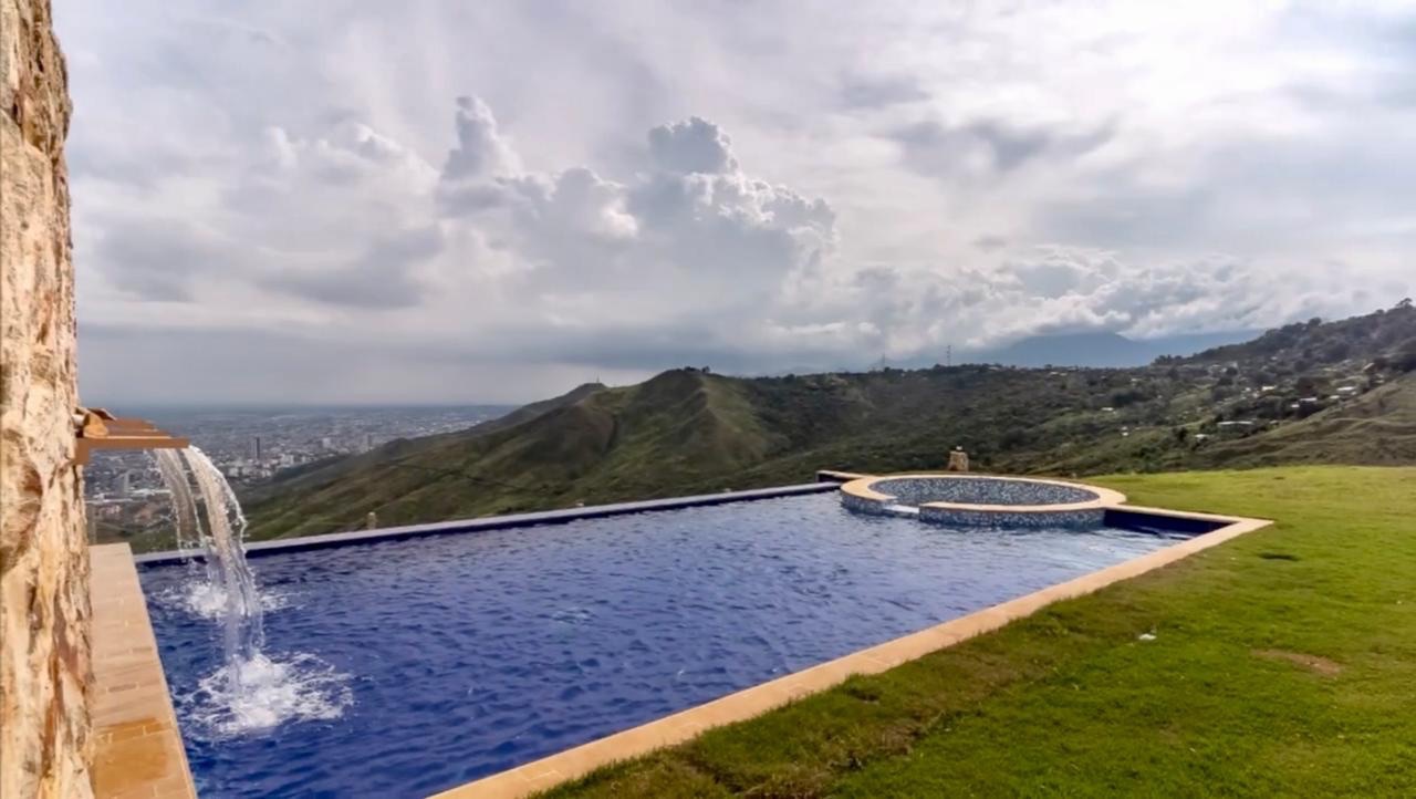 Casa en arriendo en La Paz, Cali en La Paz, Cali — foto 8 de 10