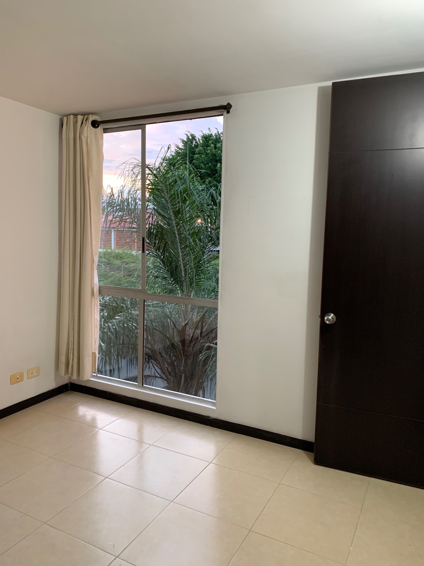 Apartamento en venta en Sachamate, Jamundí en Sachamate, Jamundí — foto 2 de 10