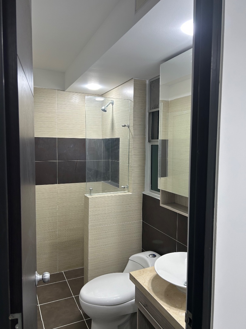 Apartamento en arriendo en PATIOS DE LA FLORA   Norte, Cali en PATIOS DE LA FLORA   Norte, Cali — foto 13 de 18