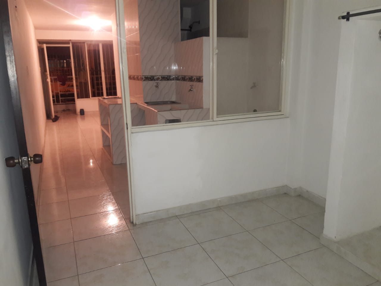 Apartaestudio en arriendo en Brisas de Los Alamos, Cali en Brisas de Los Alamos, Cali — foto 4 de 10