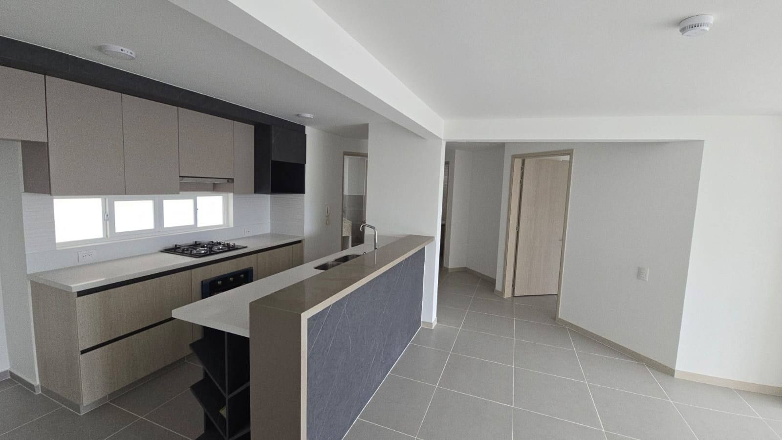 Apartamento en arriendo en Pance Sur, Cali en Pance Sur, Cali — foto 3 de 14
