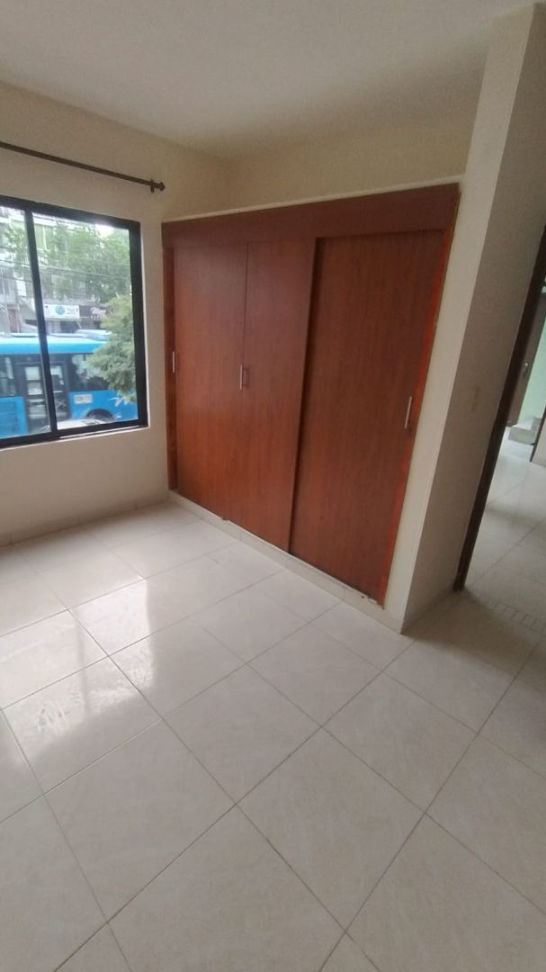 Apartamento en arriendo en Caney Sur, Cali en Caney Sur, Cali — foto 4 de 13